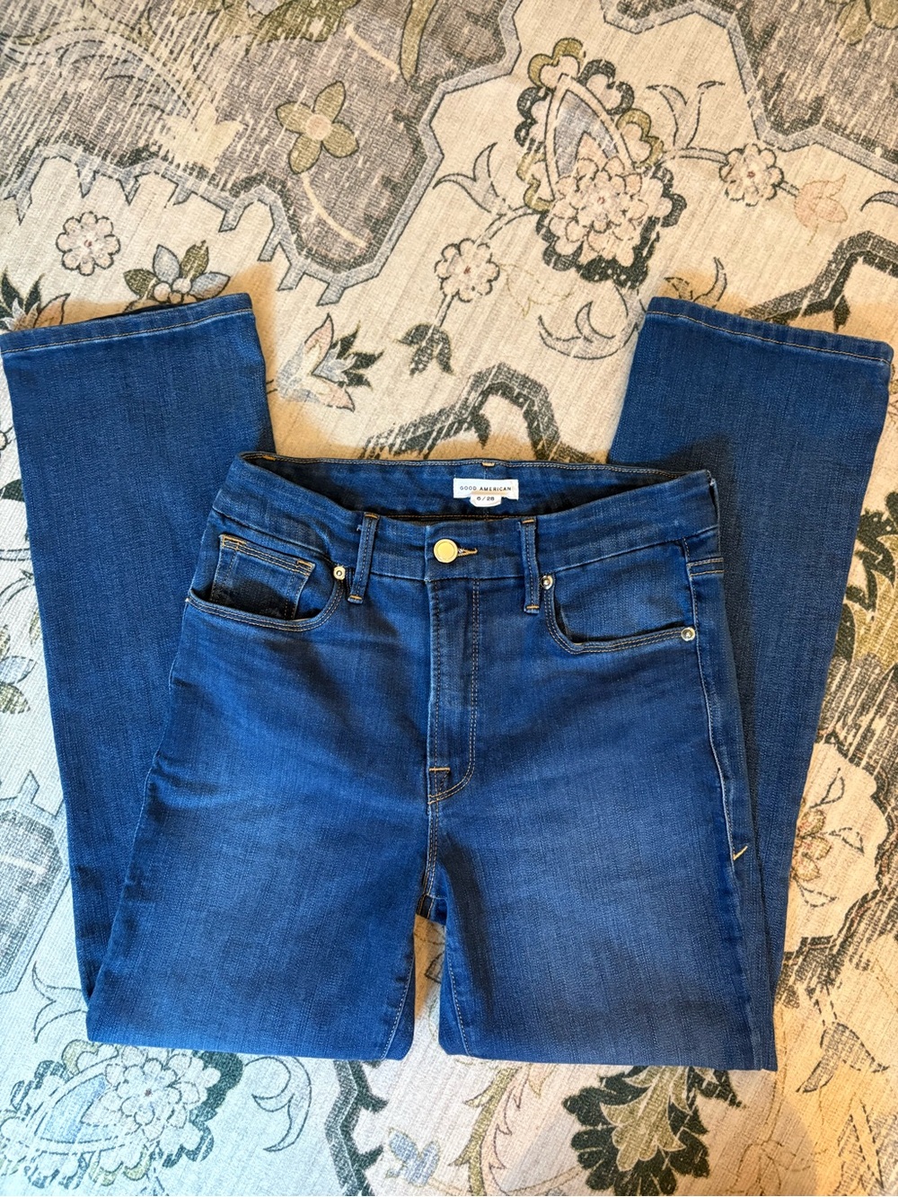 Good American Straight Jeans